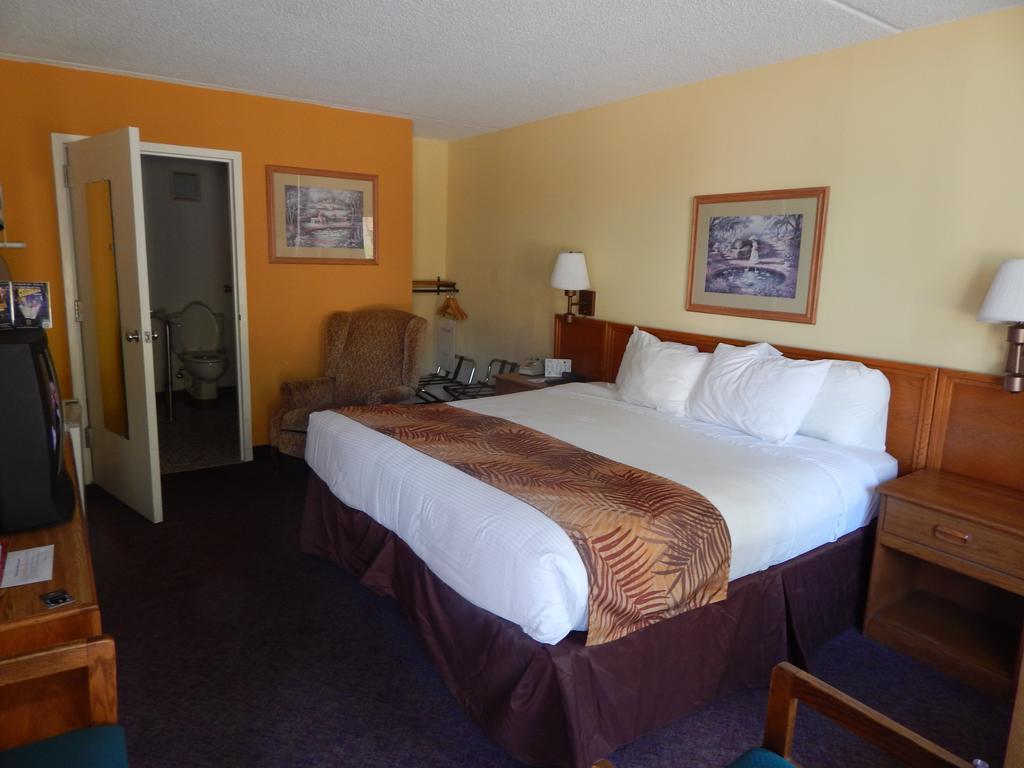 Ramada Branson Hotel And Resort Kültér fotó