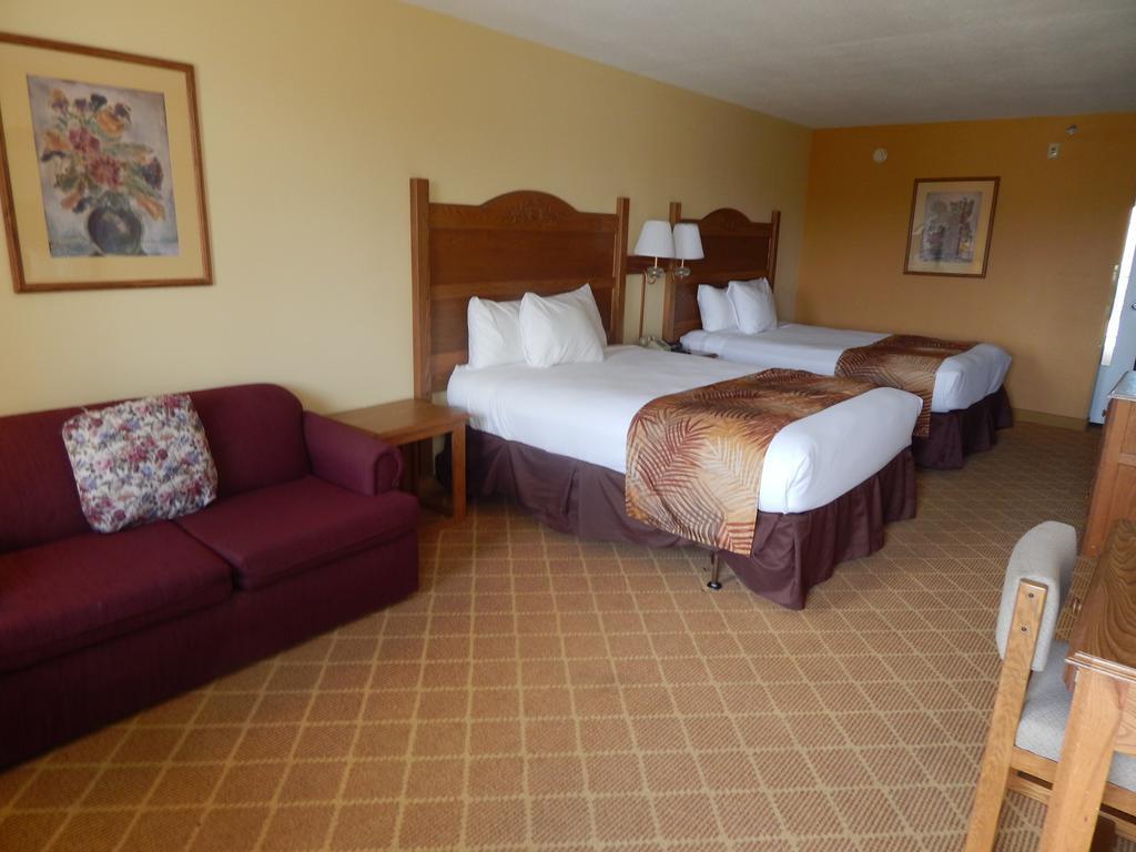 Ramada Branson Hotel And Resort Szoba fotó